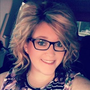 Meet your Posher, Lacey marie